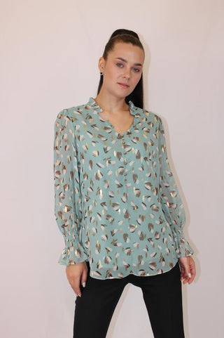 Femme & Fashion Blouse