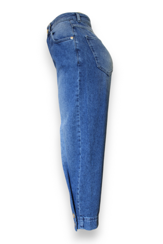 Diyor Capri Jeans