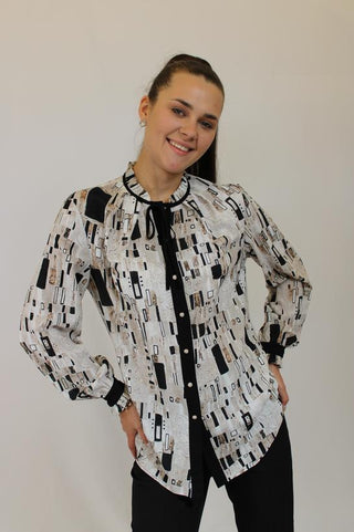 Femme & Fashion Blouse